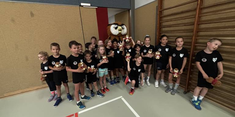 Erstes Highlight der Saison für unsere F-Jugend und Minis